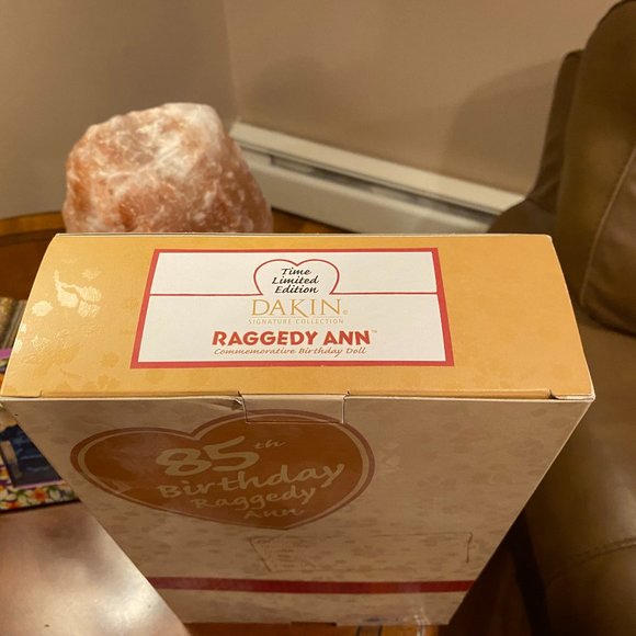 Raggedy Ann 85th Birthday Dakin NIB 2000 - Picture 7 of 8